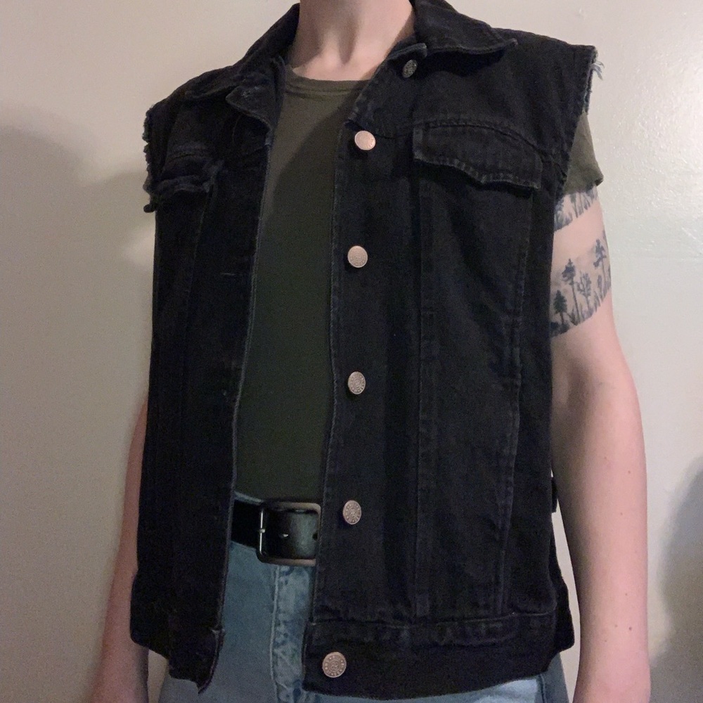 Sleeves denim jacket, size medium, unisex